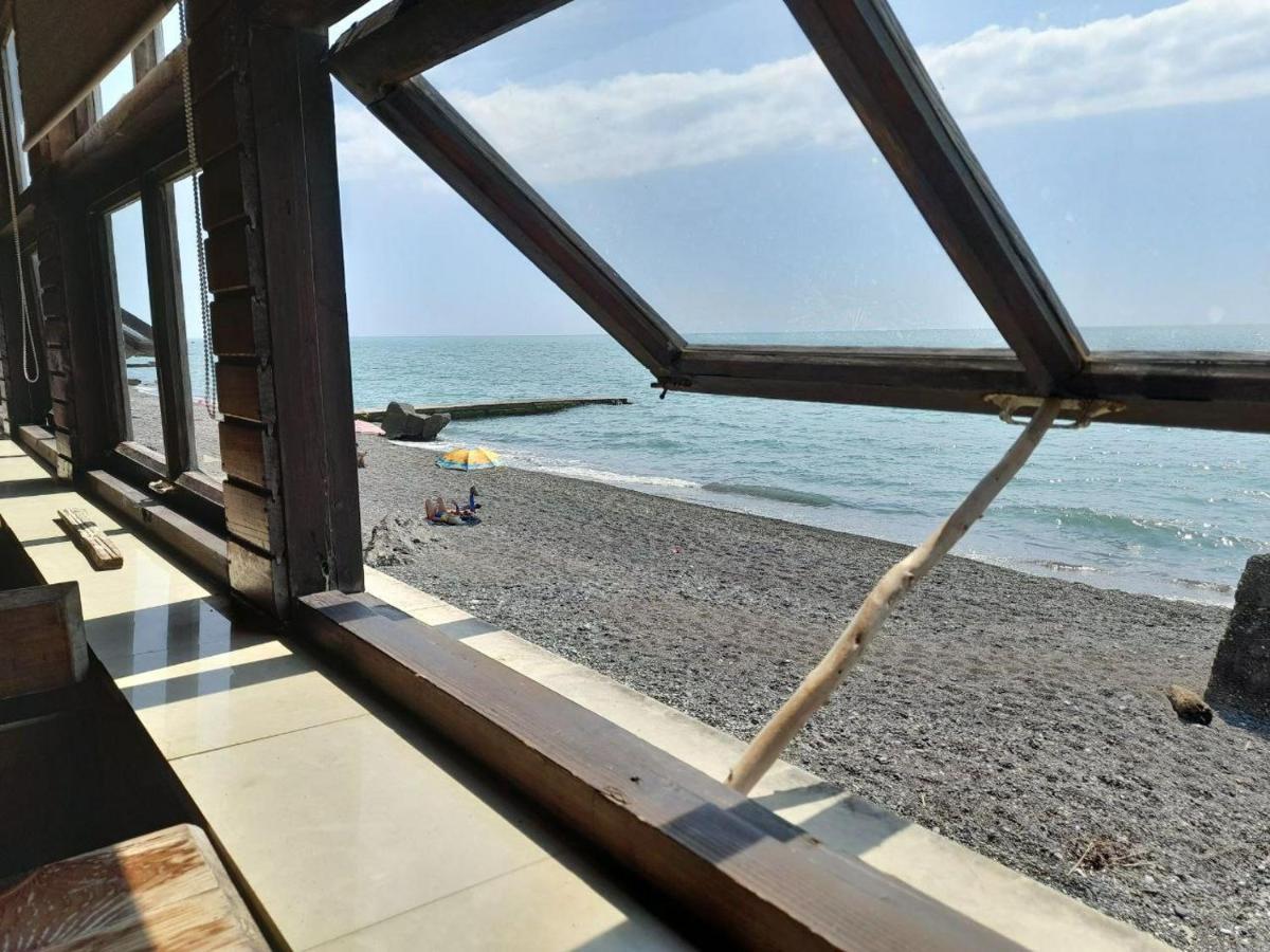 Мир Očamčyra Exteriér fotografie