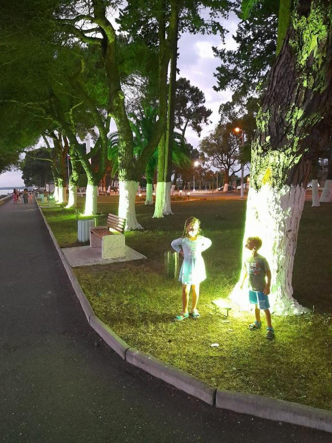 Мир Očamčyra Exteriér fotografie