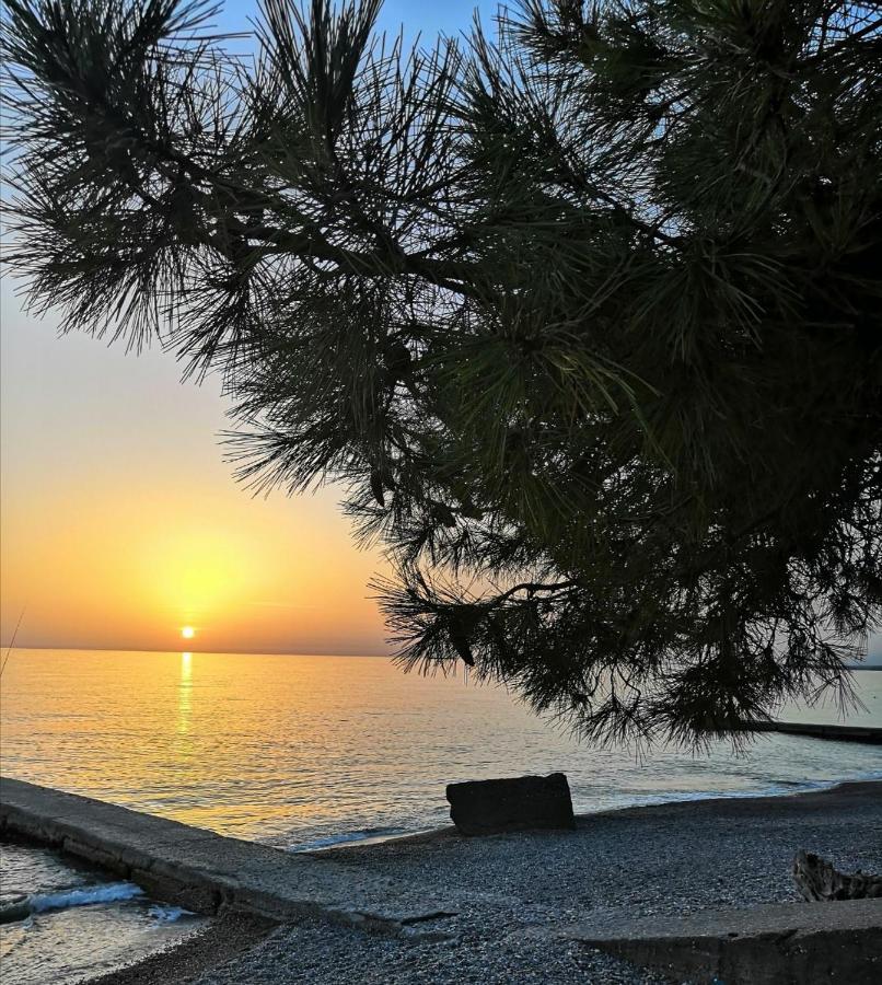Мир Očamčyra Exteriér fotografie